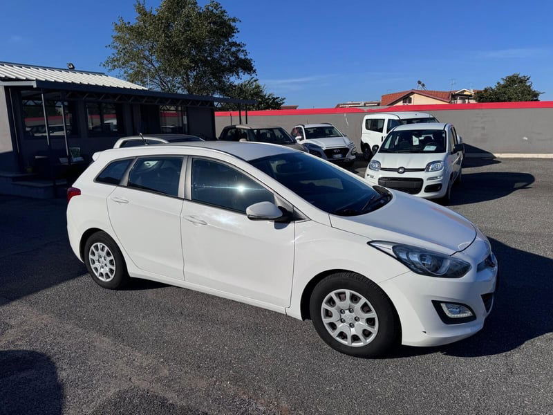 Hyundai i30 Station Wagon 1.6 CRDi Comfort A/T