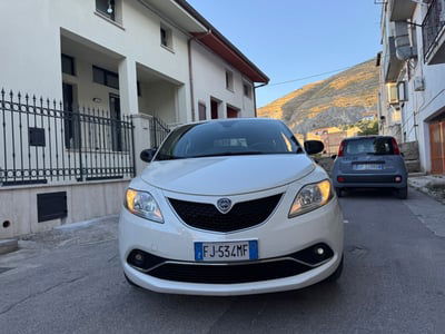 Lancia Ypsilon 1.2 69 CV 5 porte GPL Ecochic Gold usata