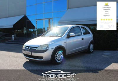 Opel Corsa 1.2i 16V cat 3 porte Club usata