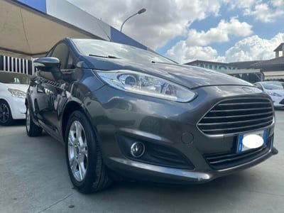 Ford Fiesta 1.4 5 porte Bz.- GPL Black & White Edition usata