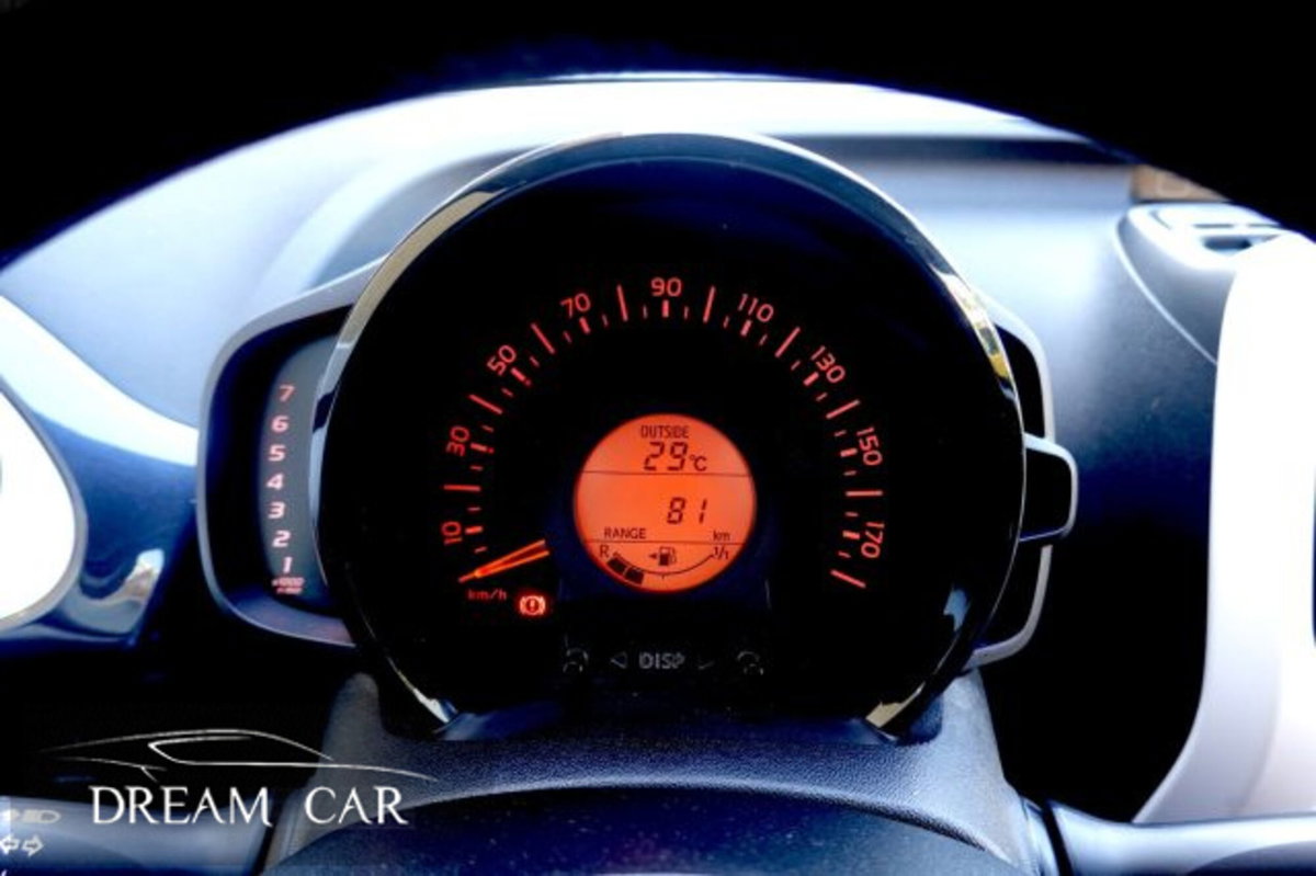 Peugeot 108 68 5 porte Collection (13)