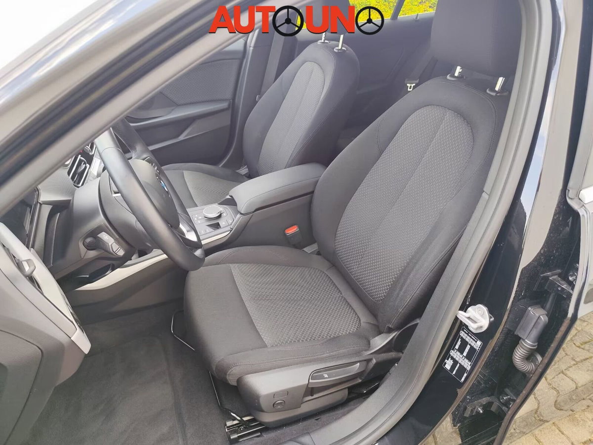 BMW Serie 1 5p. 116d 5p. Advantage (4)