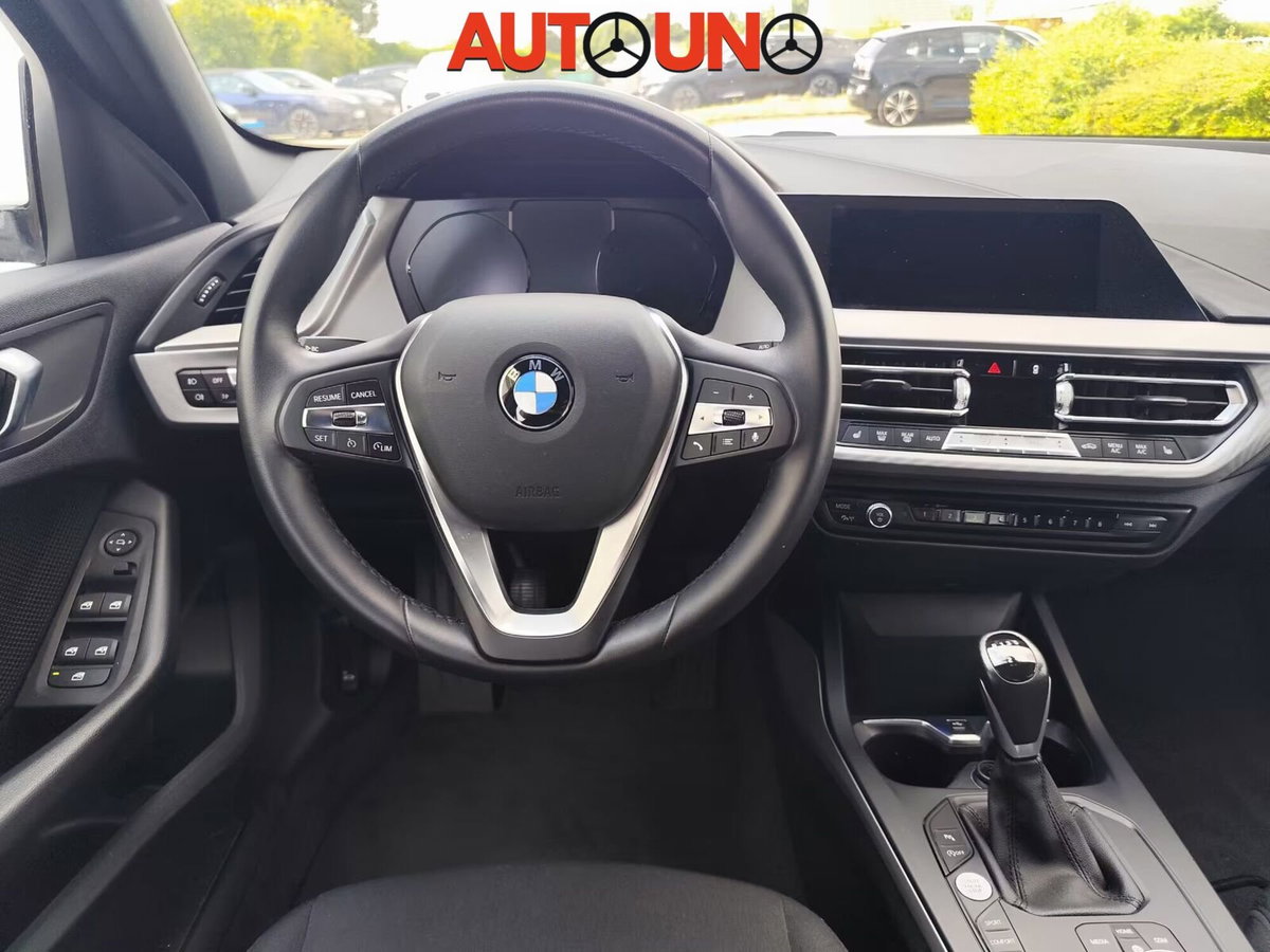 BMW Serie 1 5p. 116d 5p. Advantage (8)