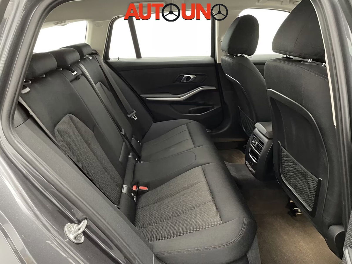 BMW Serie 3 Touring 318i  Business Advantage (19)