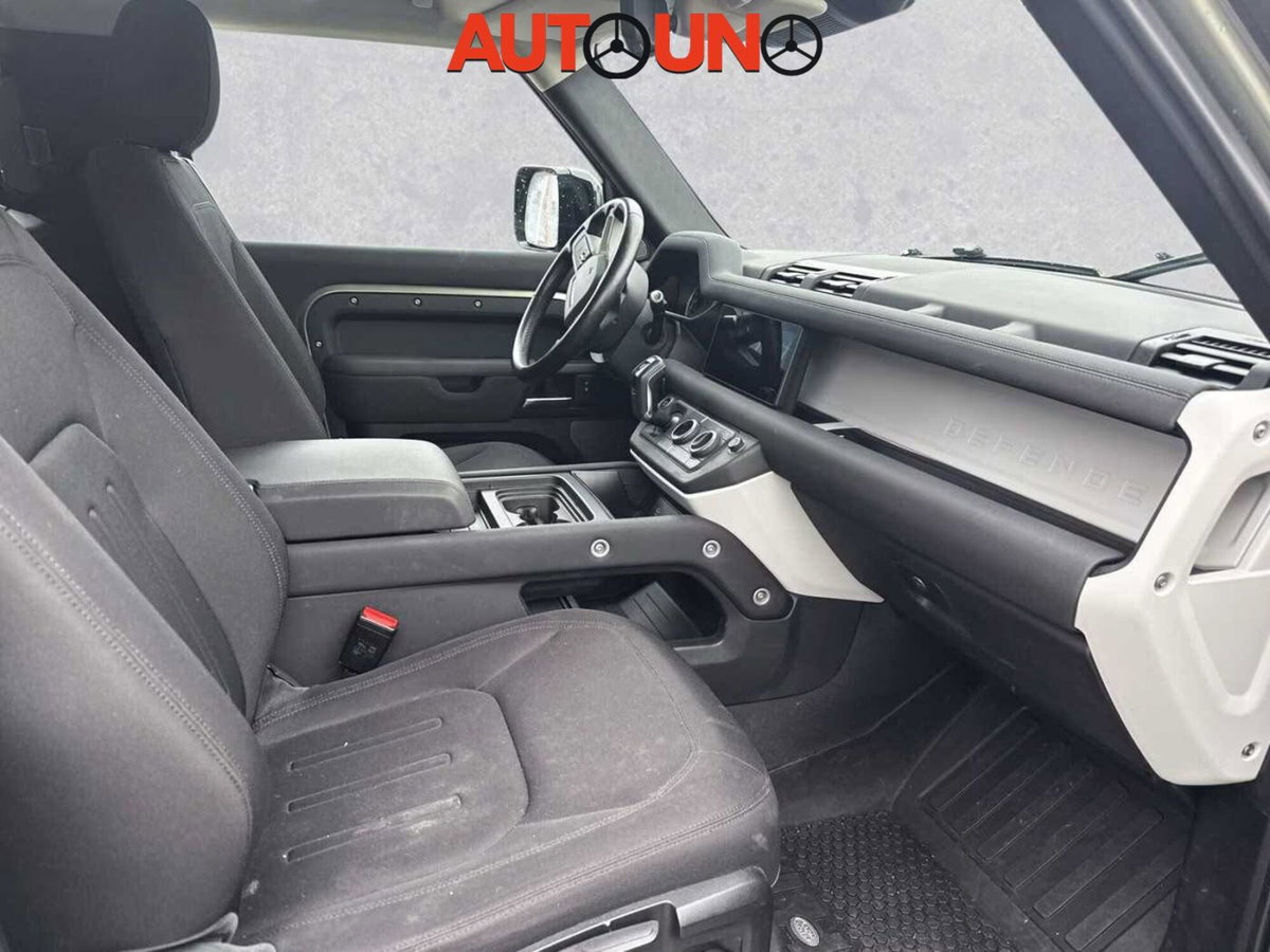 Land Rover Defender 90 2.0 SD4 AWD Auto (5)