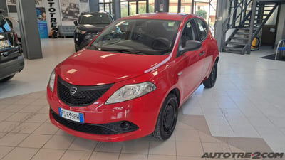 Lancia Ypsilon 1.2 69 CV 5 porte Elefantino Blu usata