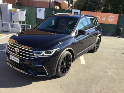 Volkswagen Tiguan 2.0 TDI 150 CV SCR DSG 4MOTION R-Line usata