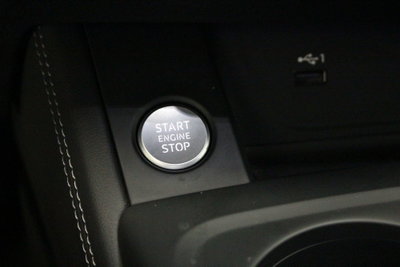 Audi A4 Avant 30 TDI Business Advanced (15)