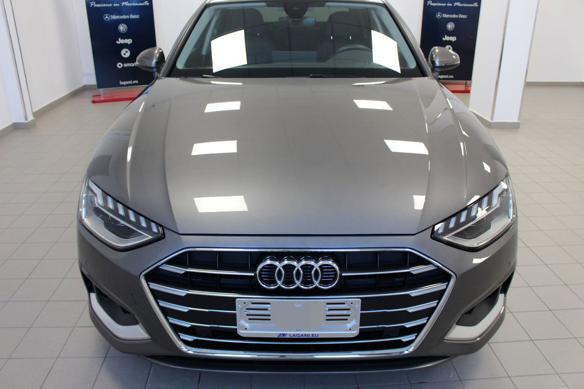 Audi A4 Avant 30 TDI Business Advanced (2)