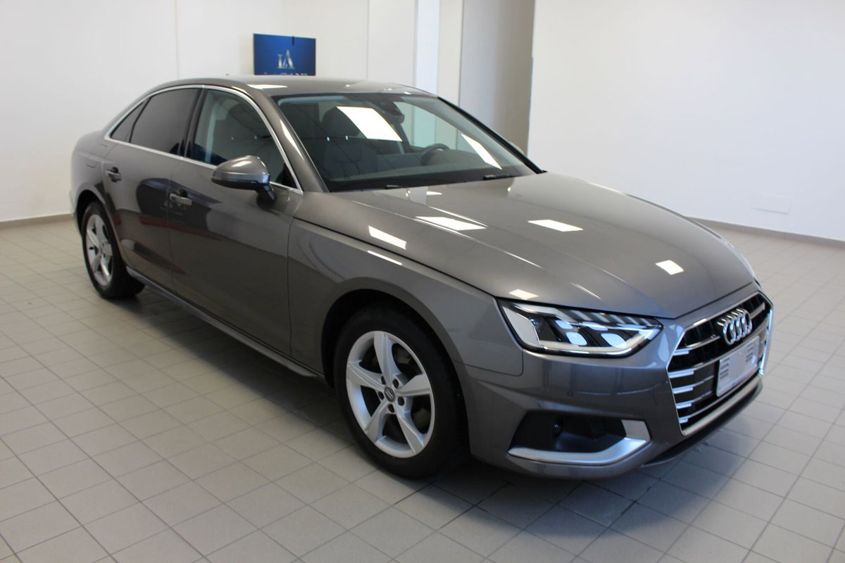 Audi A4 Avant 30 TDI Business Advanced (3)