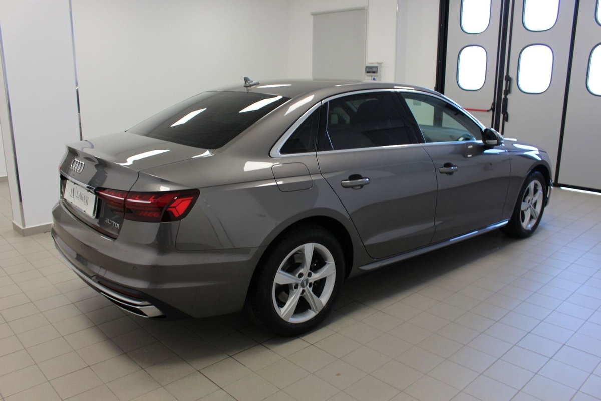 Audi A4 Avant 30 TDI Business Advanced (4)