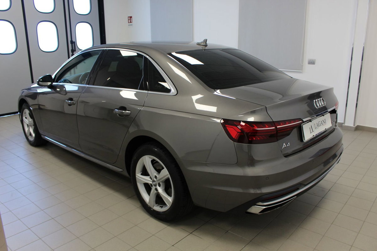 Audi A4 Avant 30 TDI Business Advanced (6)