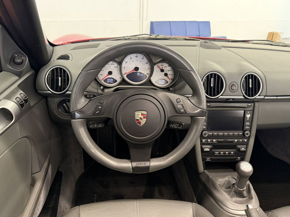 Porsche Boxster 3.4 24V S (9)