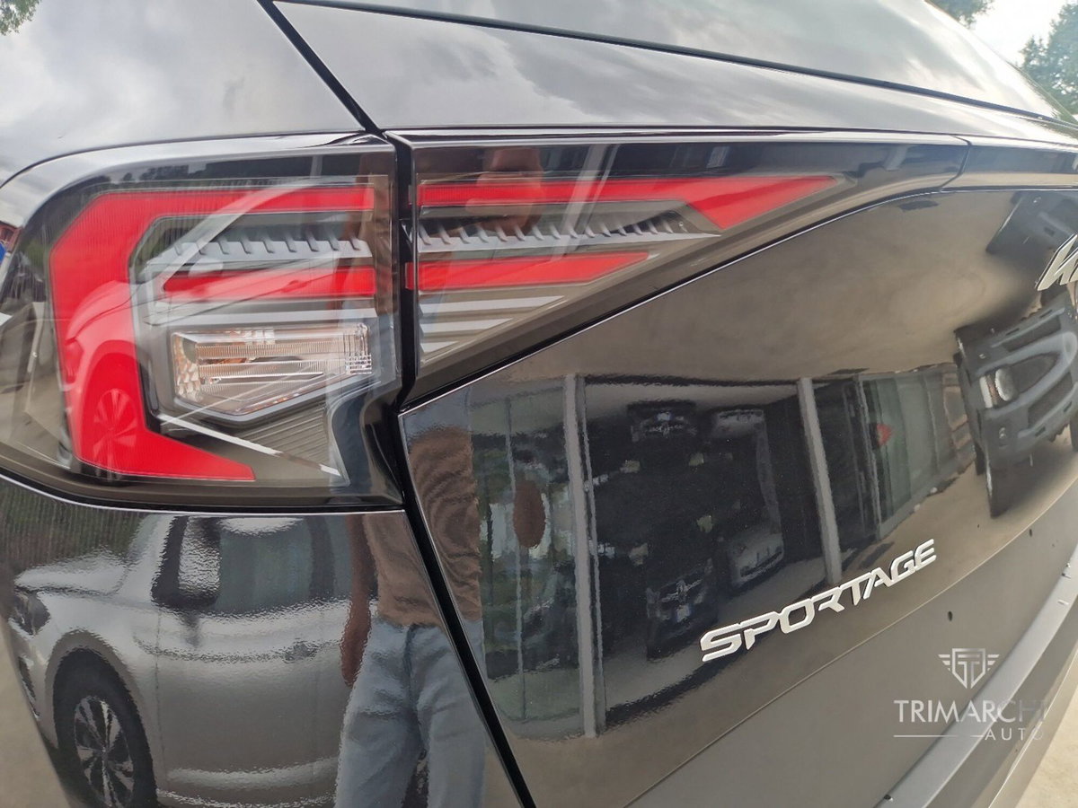 Kia Sportage 1.6 CRDi MHEV Style (8)