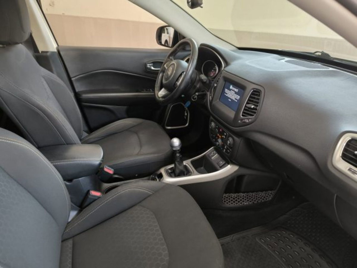 Jeep Compass 1.6 Multijet II 2WD Longitude (6)