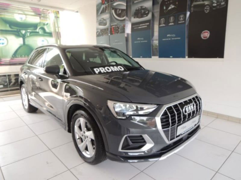 Audi Q3 35 TDI quattro S tronic Business Advanced
