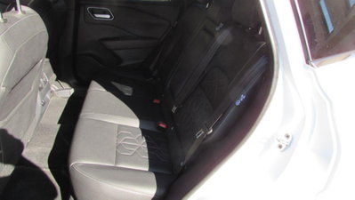 Nissan Qashqai 1.3 mhev Tekna 4wd 158cv xtronic (13)