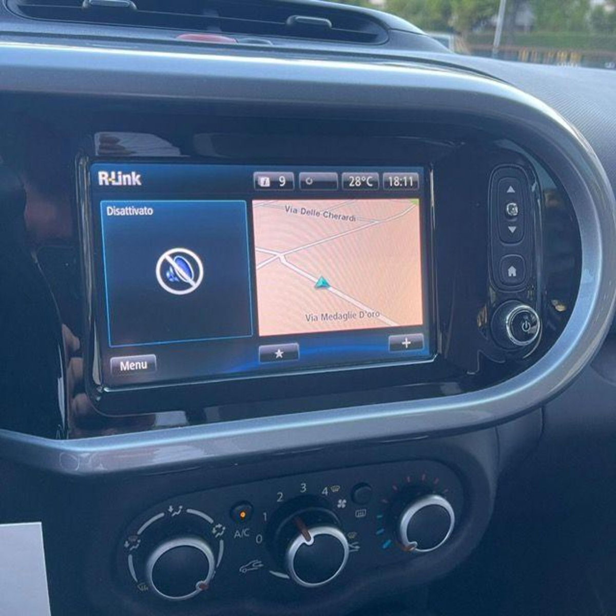 Renault Twingo SCe EDC Duel2 (11)