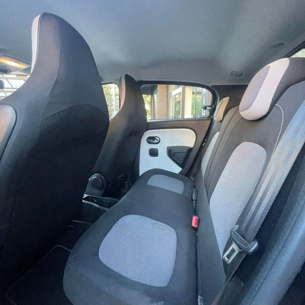 Renault Twingo SCe EDC Duel2 (7)