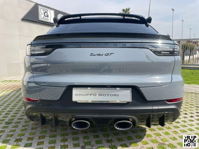 Porsche Cayenne Coupé 4.0 Turbo GT (10)
