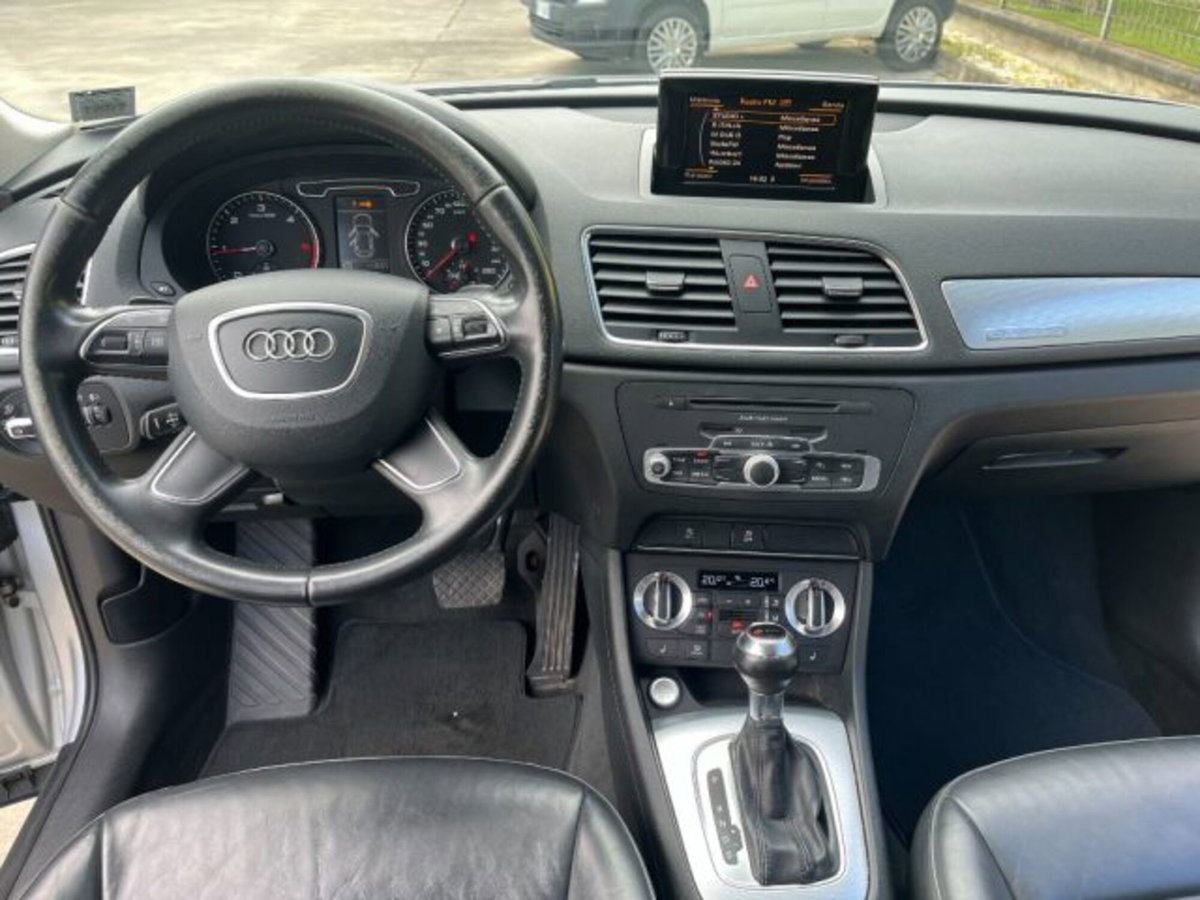 Audi Q3 2.0 TDI 177 CV quattro S tronic Advanced Plus (10)