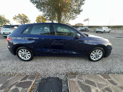 Audi A3 Sportback 35 TFSI COD S tronic Business (4)