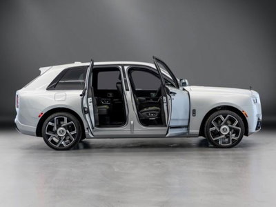 Rolls Royce Cullinan Cullinan 6.7 V12 Black Badge (5)