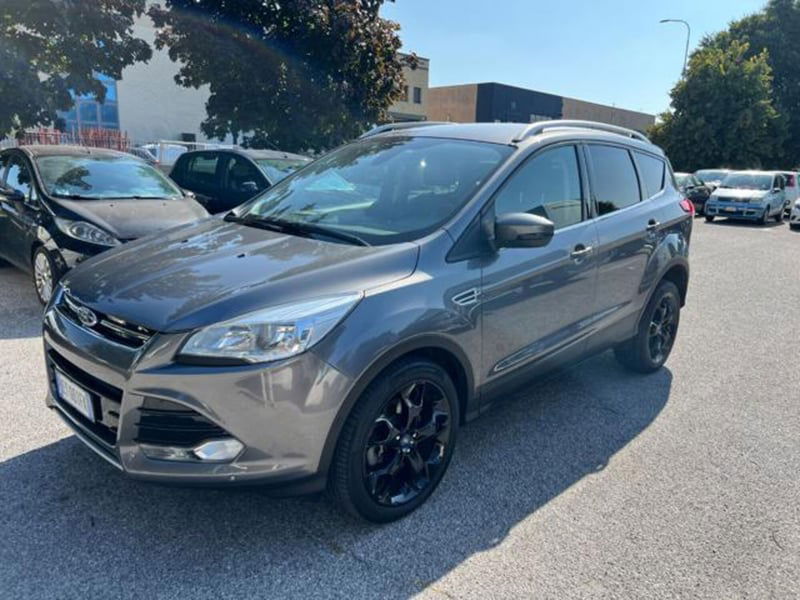 Ford Kuga 2.0 TDCI 140 CV 2WD Titanium