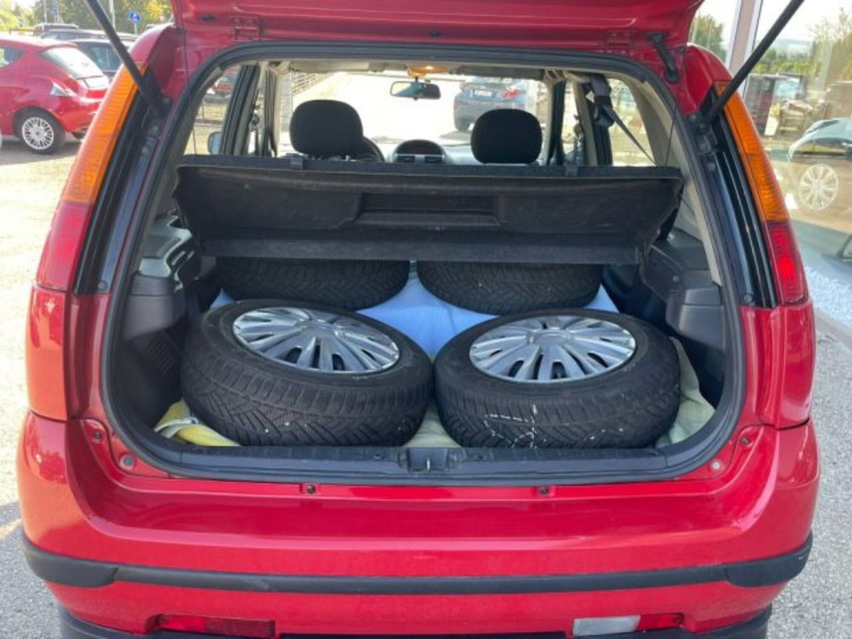 Suzuki Ignis 1.3 16V cat Deluxe (9)