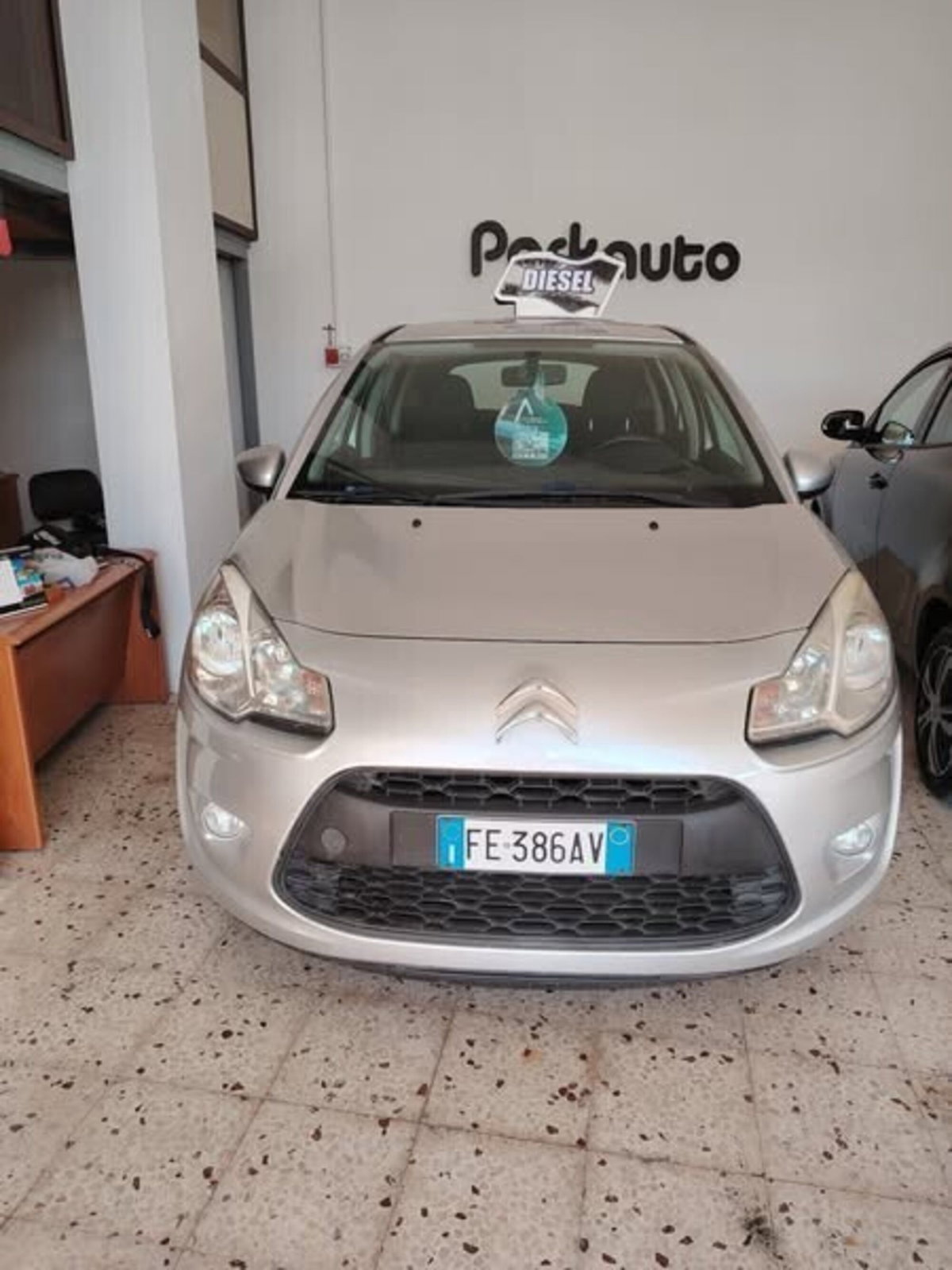 Citroen C3 1.4 HDi 70 Business (2)