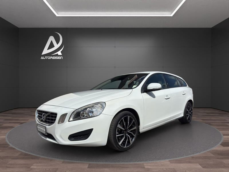 Volvo V60 D3 Geartronic Momentum