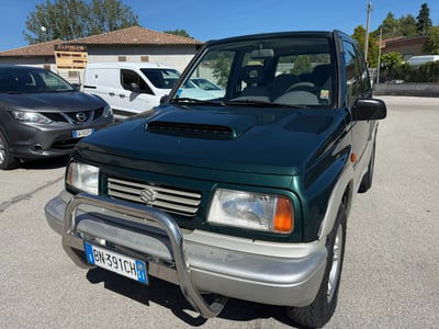 Suzuki Vitara 1.9 TD JLX De Luxe S usata