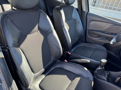 Renault Clio dCi 8V 75 CV 5 porte Moschino Zen (18)