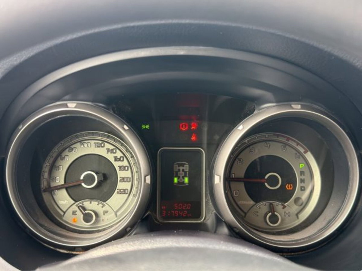Mitsubishi Pajero 3.2 DI-D 16V aut. 5p. Tender DPF (12)
