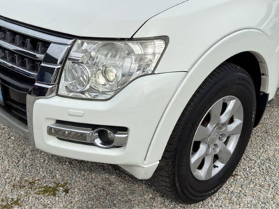 Mitsubishi Pajero 3.2 DI-D 16V aut. 5p. Tender DPF (18)