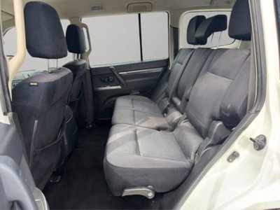 Mitsubishi Pajero 3.2 DI-D 16V aut. 5p. Tender DPF (8)