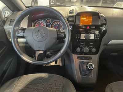 Opel Zafira 1.6 16V ecoM 94CV Cosmo (18)
