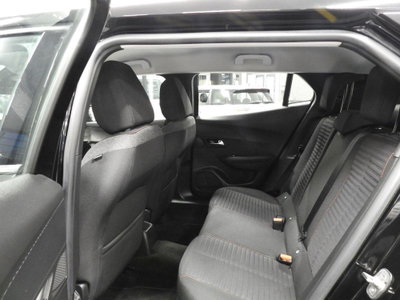 Peugeot 2008 PureTech 100 S&S Active Pack (15)