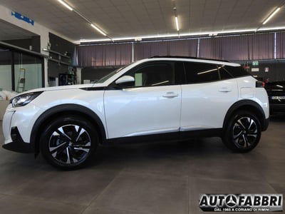 Peugeot 2008 PureTech 100 S&S Allure Pack usata