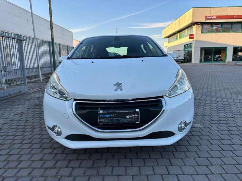 Peugeot 208 VTi 82 CV 5 porte Allure