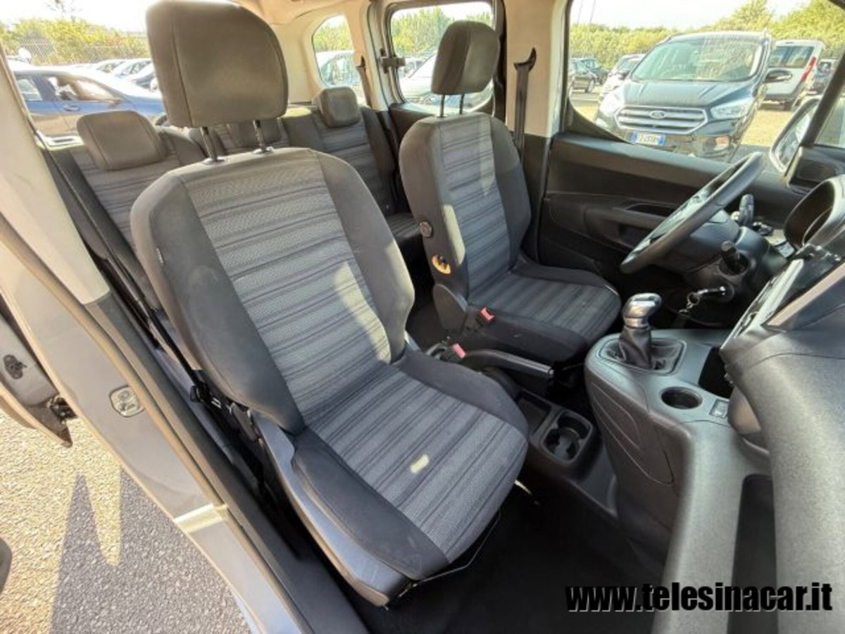 Opel Combo Life 1.5D 100 CV S&S Elegance (15)