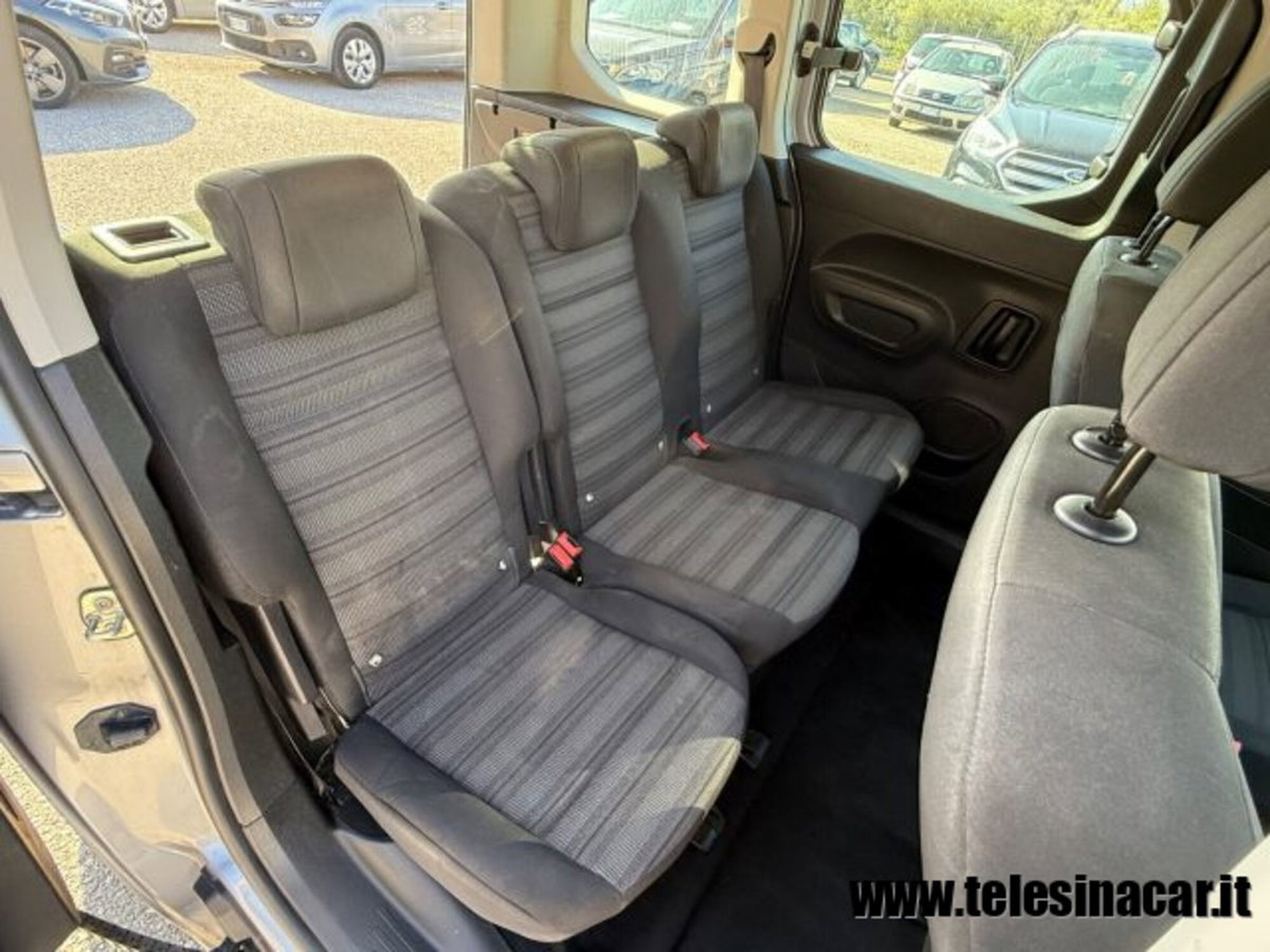 Opel Combo Life 1.5D 100 CV S&S Elegance (18)
