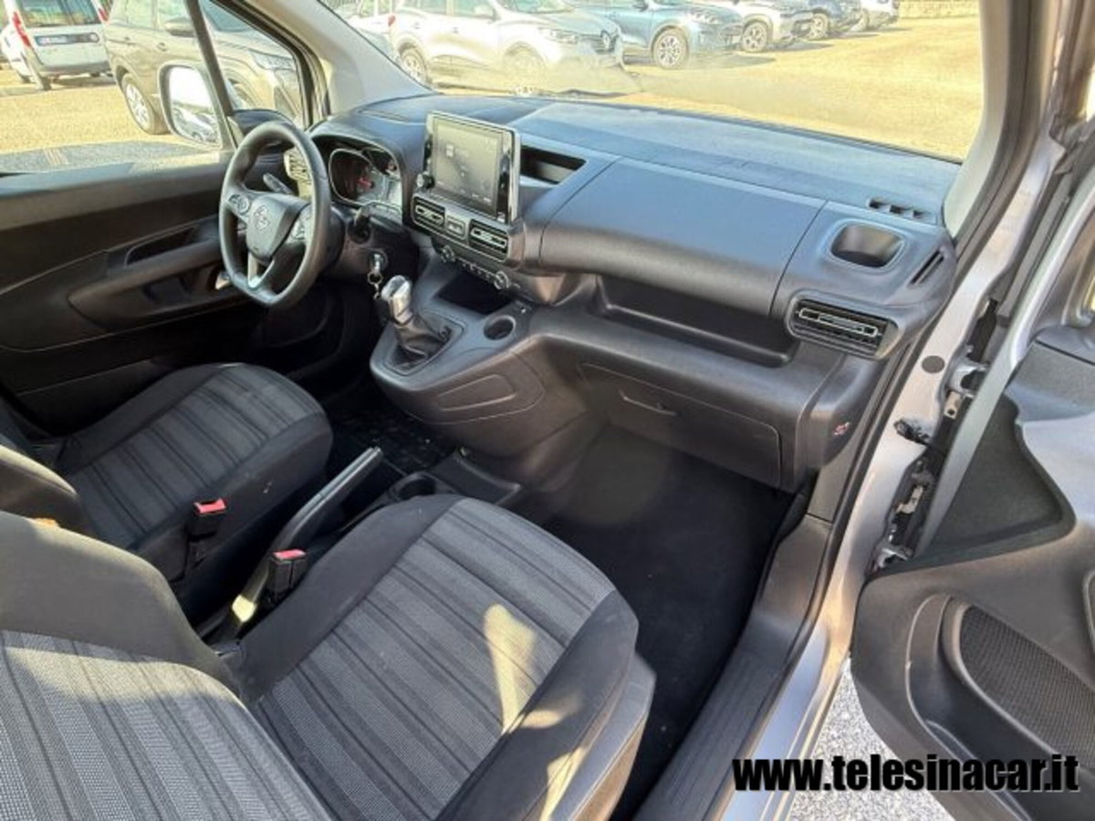 Opel Combo Life 1.5D 100 CV S&S Elegance (19)