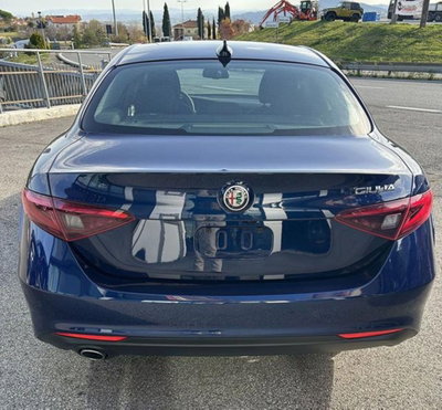Alfa Romeo Giulia 2.2 Turbodiesel 160 CV AT8 Super (5)
