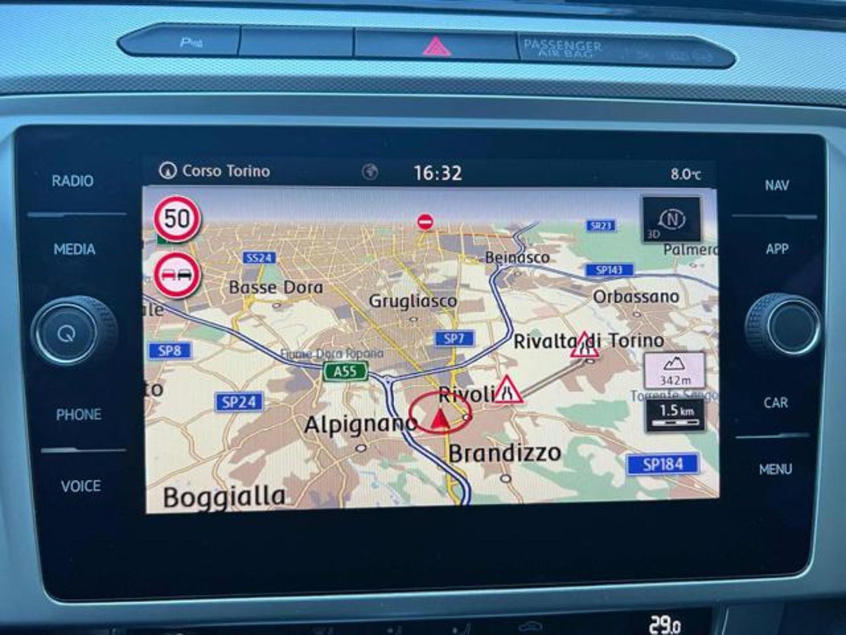Volkswagen Passat Variant 2.0 TDI DSG Business BlueMotion Tech (13)