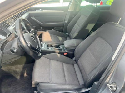 Volkswagen Passat Variant 2.0 TDI DSG Business BlueMotion Tech (16)