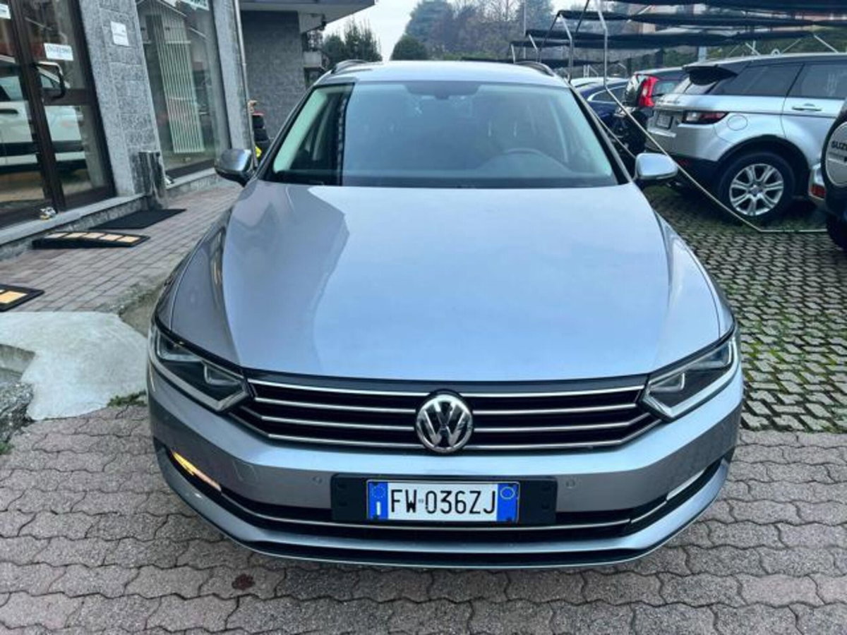Volkswagen Passat Variant 2.0 TDI DSG Business BlueMotion Tech (4)