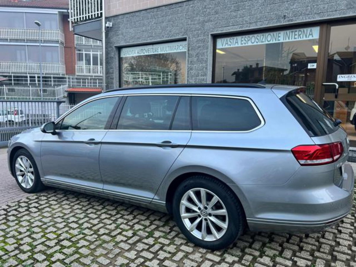 Volkswagen Passat Variant 2.0 TDI DSG Business BlueMotion Tech (7)
