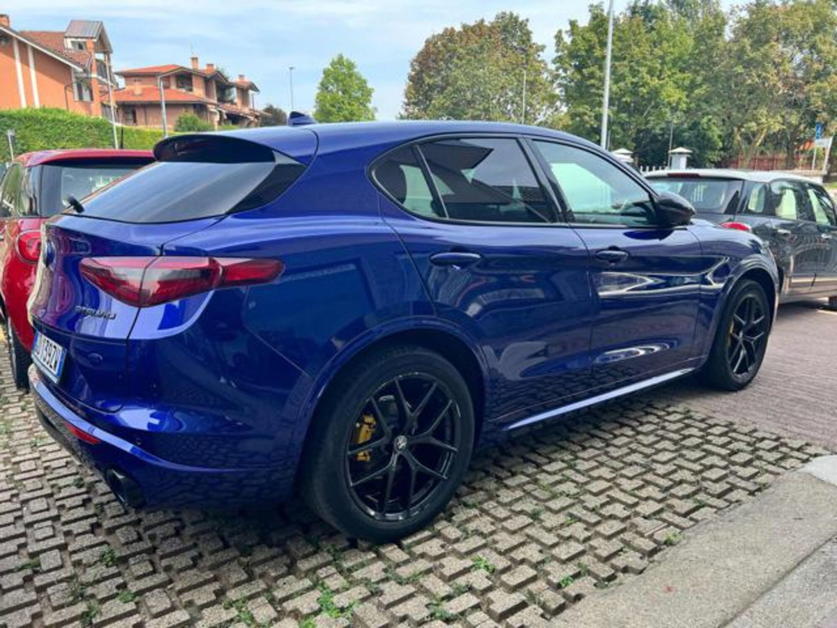 Alfa Romeo Stelvio Stelvio 2.2 Turbodiesel 210 CV AT8 Q4 Veloce (2)