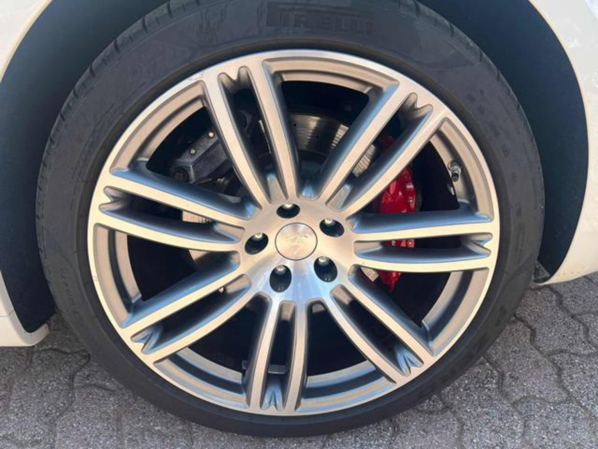 Maserati Ghibli Ghibli V6 Gransport (10)